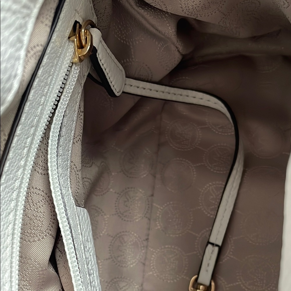 Michael Kors White and Gold Satchel bag leather - Picture 9 of 12